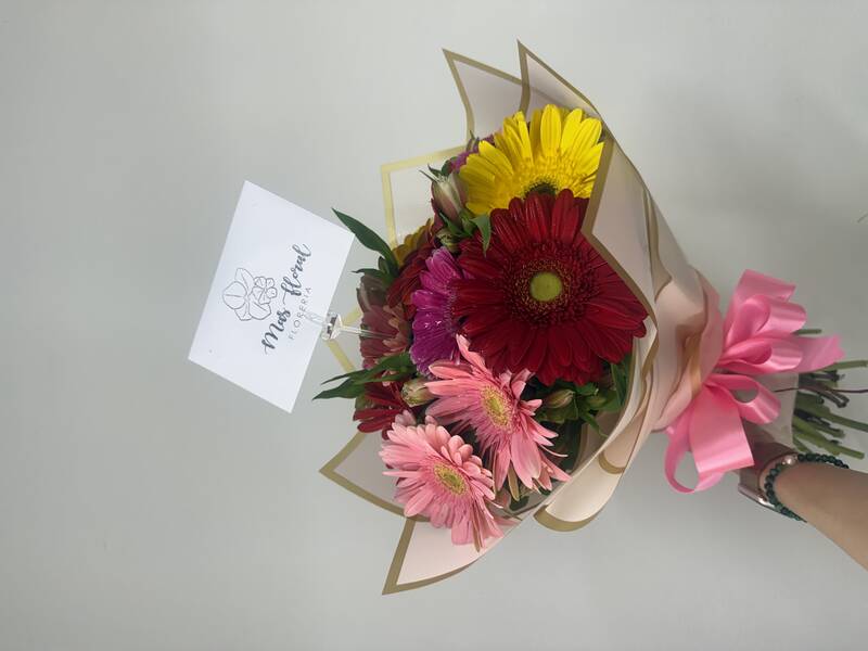 Ramo 12 gerberas